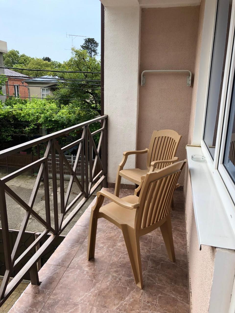 Guest House Zvanba Gagra Exterior foto